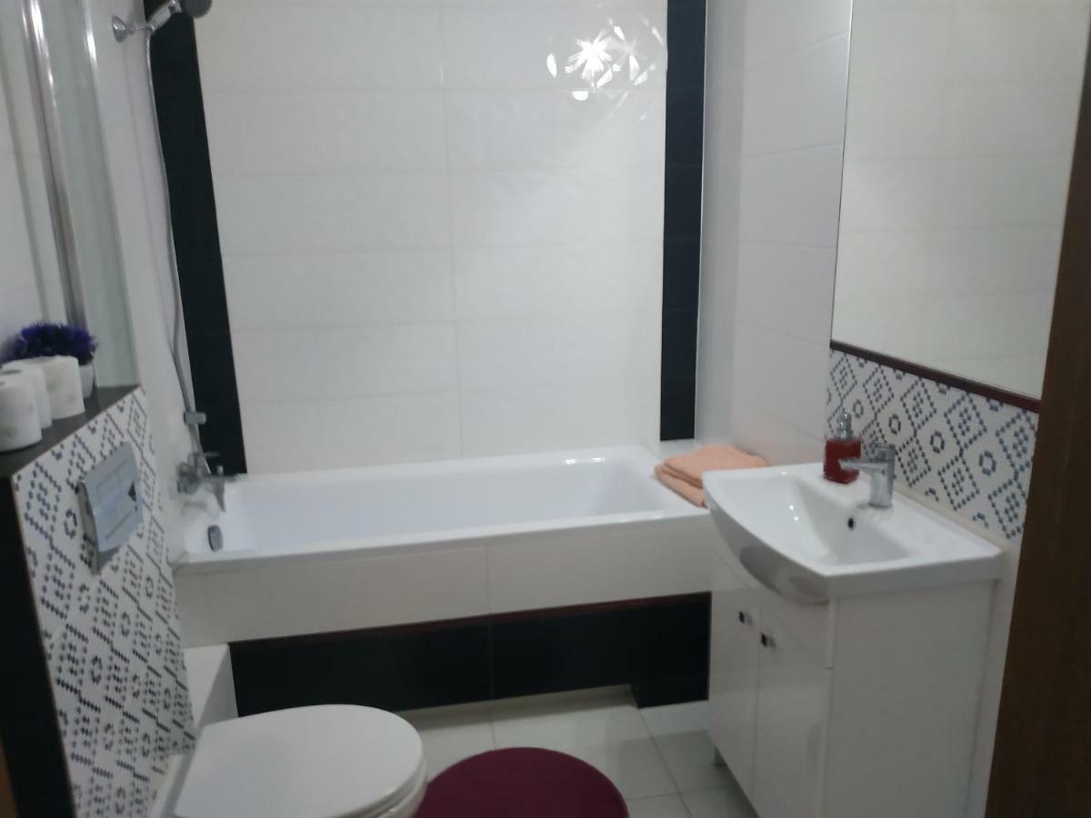 Oskar Apartament Centrum Pkp Mińsk Mazowiecki Buitenkant foto